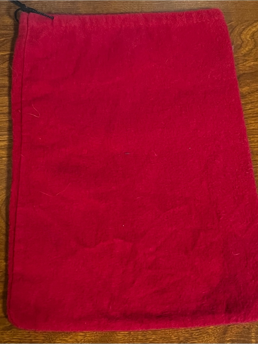 Christian Louboutin Red Velvet Logo Dust Pouch - Picture 5 of 5